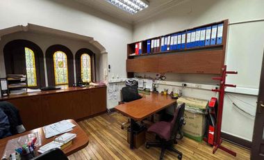 Arriendo Casa Oficina en Providencia - 5 Privados