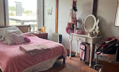 ACOGEDORA CASA DE UN PISO