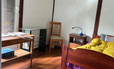 ACOGEDORA CASA DE UN PISO