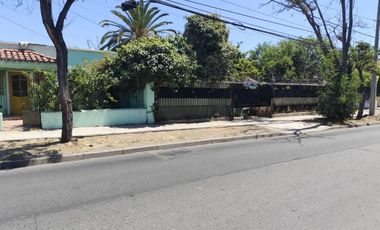 Venta De Casa En Sector De Santiago