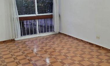 Ñuñoa Villa Olimpica con Patio Privado 🌿 Parque cercano – ¡Primer Piso Imperdible!