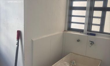 CASA EN VENTA COL. CERRADA MAGENTA, APODACA