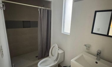 CASA EN VENTA COL. CERRADA MAGENTA, APODACA