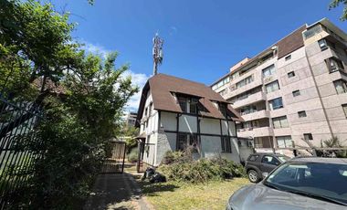 Arriendo Casa Oficina en Providencia - 6 privados