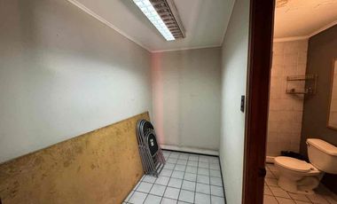 Arriendo Casa Oficina en Providencia - 6 privados