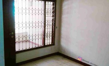 Rumah di Agus Salim Sidokare Sidoarjo