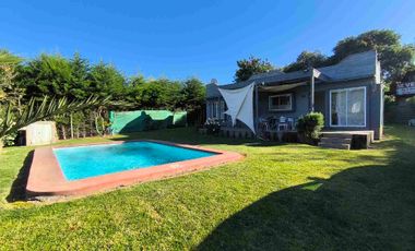 Venta De Casa Con Acceso Al Lago Rapel