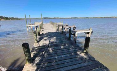 Venta De Casa Con Acceso Al Lago Rapel