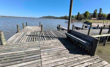 Venta De Casa Con Acceso Al Lago Rapel