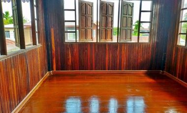A1-0083 ขายบ้านครึ่งตึกครึ่งไม้ ตำบลบก อำเภอโนนคูณ ศรีสะเกษ (โปรโมชั่นจนถึงวันที่ 30 ธันวาคม 2568)