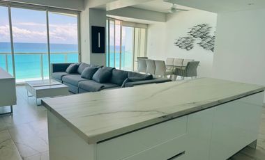 DEPARTAMENTO EN RENTA BAY VIEW GRAND ZONA HOTELERA CANCUN, ESPECTACULARES VISTAS AL MAR AMUEBLADO