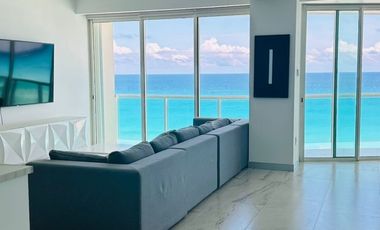 DEPARTAMENTO EN RENTA BAY VIEW GRAND ZONA HOTELERA CANCUN, ESPECTACULARES VISTAS AL MAR AMUEBLADO