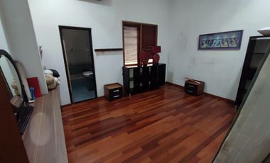 Disewakan Murah turun harga Rumah Taman surya cengkareng jakbar