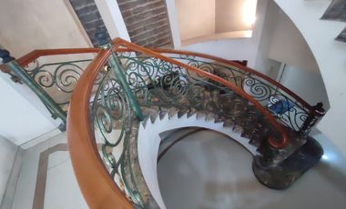 Disewakan Murah turun harga Rumah Taman surya cengkareng jakbar