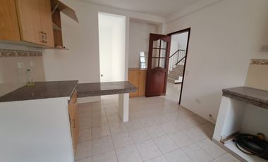 SE VENDE CASA EN URB. CIUDAD CELESTE - MARINA , SAMBORONDON.