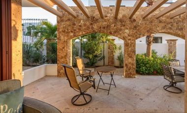 Vistas al arco de cabo san lucas en Cresta del Mar, casa exclusiva