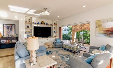 Vistas al arco de cabo san lucas en Cresta del Mar, casa exclusiva