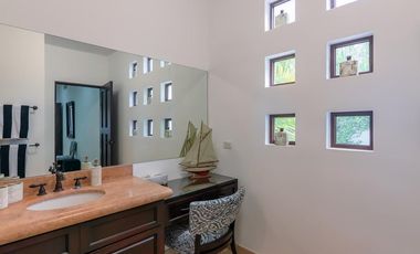 Vistas al arco de cabo san lucas en Cresta del Mar, casa exclusiva