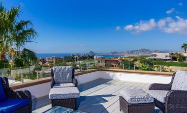 Vistas al arco de cabo san lucas en Cresta del Mar, casa exclusiva