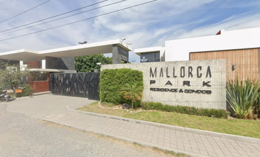 Casa en venta en Del Huizache, Col. Los Cedros, 52004, Méx. Casa en fraccionamiento. Gran oportunidad de inversión (remate bancario)