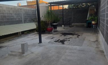 Casa en venta cerca de B Anaya