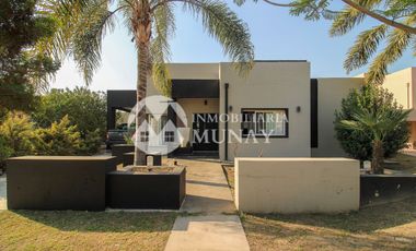 CASA EN VENTA ZON SUR BARRIO PRIVADO EL PRADO