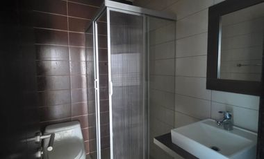 Samborondon, Renta de departamento 3 dormitorios sin muebles con vista piscina