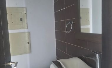 Samborondon, Renta de departamento 3 dormitorios sin muebles con vista piscina