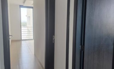 Samborondon, Renta de departamento 3 dormitorios sin muebles con vista piscina