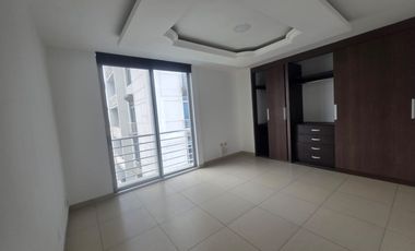Samborondon, Renta de departamento 3 dormitorios sin muebles con vista piscina