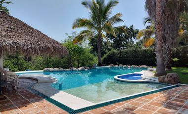 Casa en venta Club de Golf Santa Fe, Xochitepec, Morelos