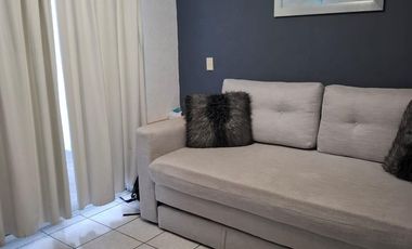 Residencia con Recamara en Planta Baja en Excelente Estado