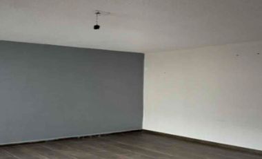 REMATE DE CASA EN CONJUNTO URBANO VILLAS DE NEXTLALPAN, ESTADO DE MÉXICO