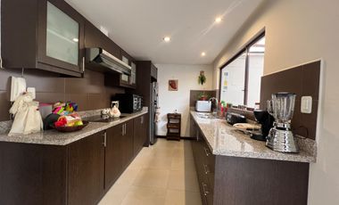 Casa en venta frente Parque Lineal Río Machángara