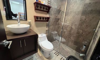 Casa en venta frente Parque Lineal Río Machángara