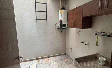 Casa en renta en Valle Imperial – Coto 4