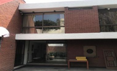 Amplia y Precios Casa de 4 Recamaras en Col. Lomas De Tecamachalco