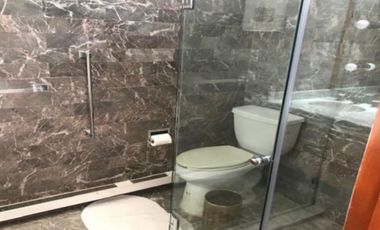 Amplia y Precios Casa de 4 Recamaras en Col. Lomas De Tecamachalco