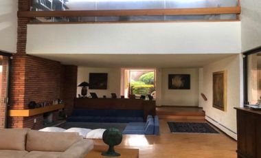 Amplia y Precios Casa de 4 Recamaras en Col. Lomas De Tecamachalco