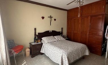 Oportunidad de inversión en Iztacalco CDMX, Casa con uso mixto ideal para negocio o desarrollo habitacional