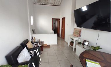 casa dentro urbanizacion en venta en portoviejo