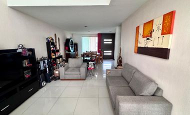 Habitación en renta en Valle Esmeralda, Zona Real, Zapopan