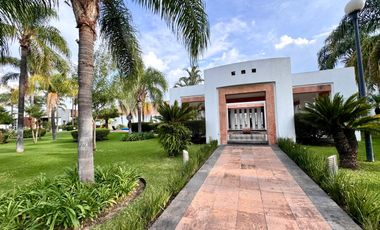 Habitación en renta en Valle Esmeralda, Zona Real, Zapopan