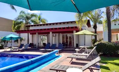 Habitación en renta en Valle Esmeralda, Zona Real, Zapopan