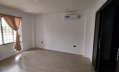 casa de venta en portoviejo sector 5 de junio