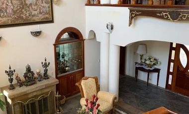 CASA EN VENTA EN PIEDRA SANTA - YANAHUARA - AREQUIPA