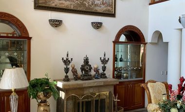 CASA EN VENTA EN PIEDRA SANTA - YANAHUARA - AREQUIPA