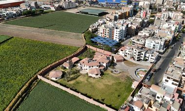 CASA EN VENTA EN PIEDRA SANTA - YANAHUARA - AREQUIPA