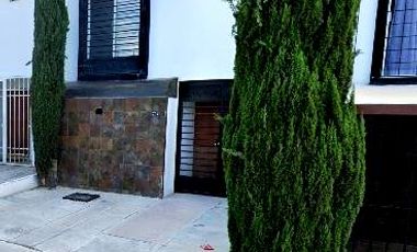 Gran Oportunidad Para Poder  Adquirir una Propiedad Ubicada En  Uno De Los Fraccionamientos de  Mayor Plusvalía