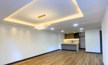 En Venta Departamento, Av. Primero de Mayo, Cuenca